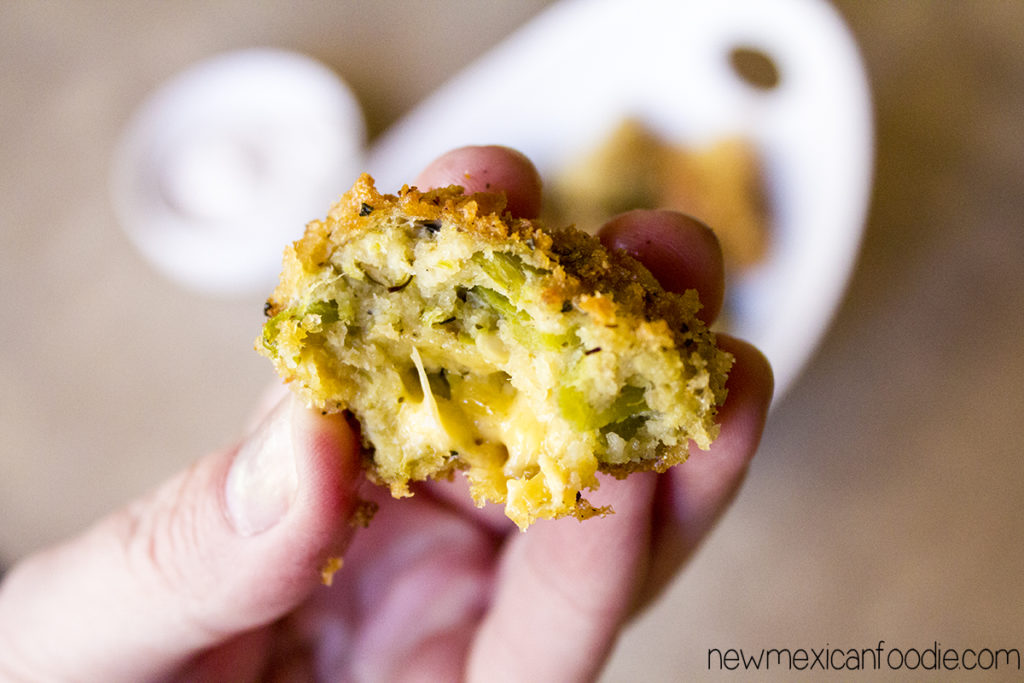 Green Chile and Cheese Appetizer Balls | NewMexicanFoodie.com